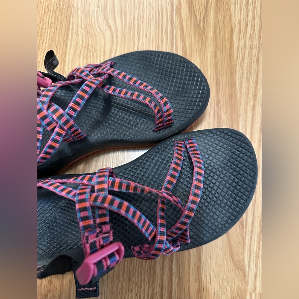 Chaco Womens Z/Cloud X Sandal, Tartan Magenta,Rose Size 6 Pink Blue Double Strap - Picture 5 of 7